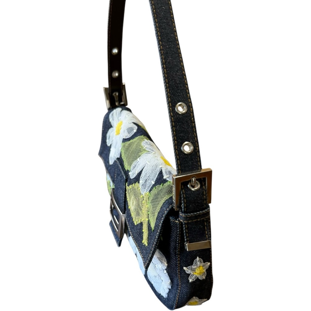 Vintage Fendi Daisy Embroidered Denim Baguette Flower Mesh Appliqué Y2K Bag - Picture 4 of 16